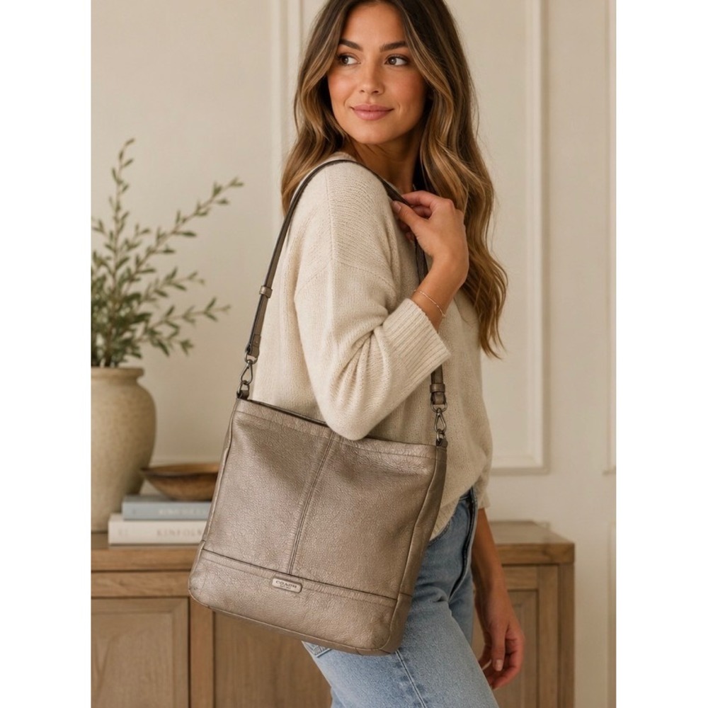 Coach Metallic Gold Pebbled Leather Hobo Slouchy Crossbody Bag Purse Boho Luxe